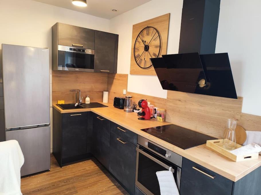 Duplex - Proche Gare & Centre Apartment กงเปียญ ภายนอก รูปภาพ
